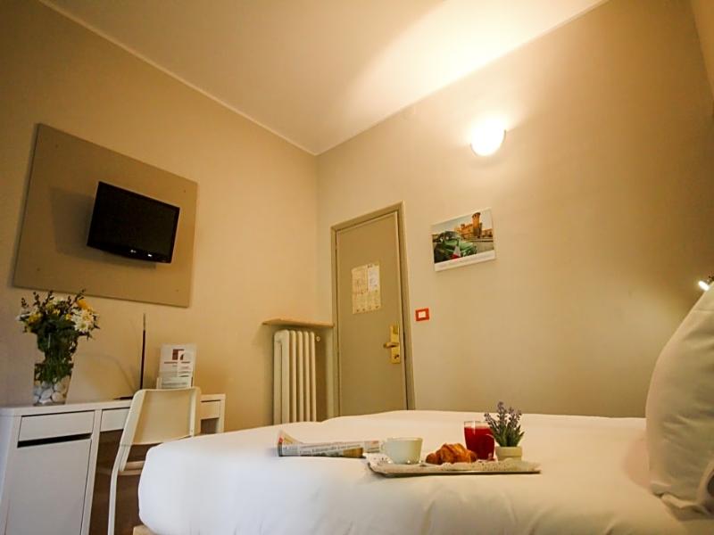 Hotel Astoria image