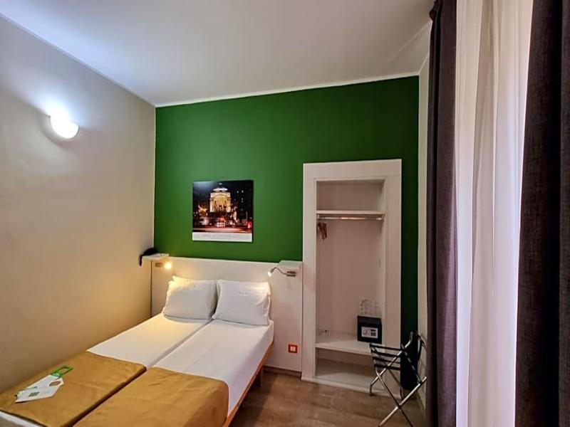 Hotel Astoria image