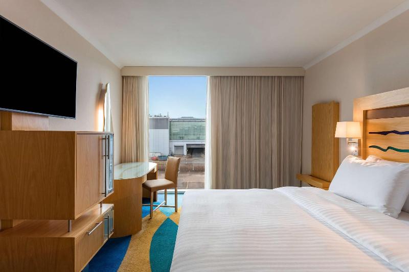 Radisson Blu Hotel London Stansted Airport image