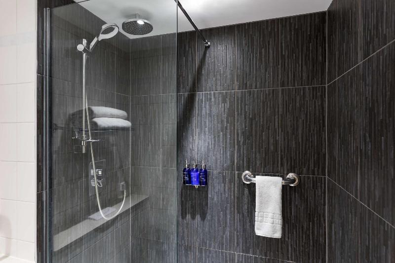 Radisson Blu Hotel London Stansted Airport image