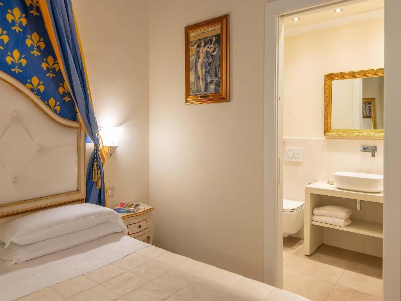 Porta Faenza image