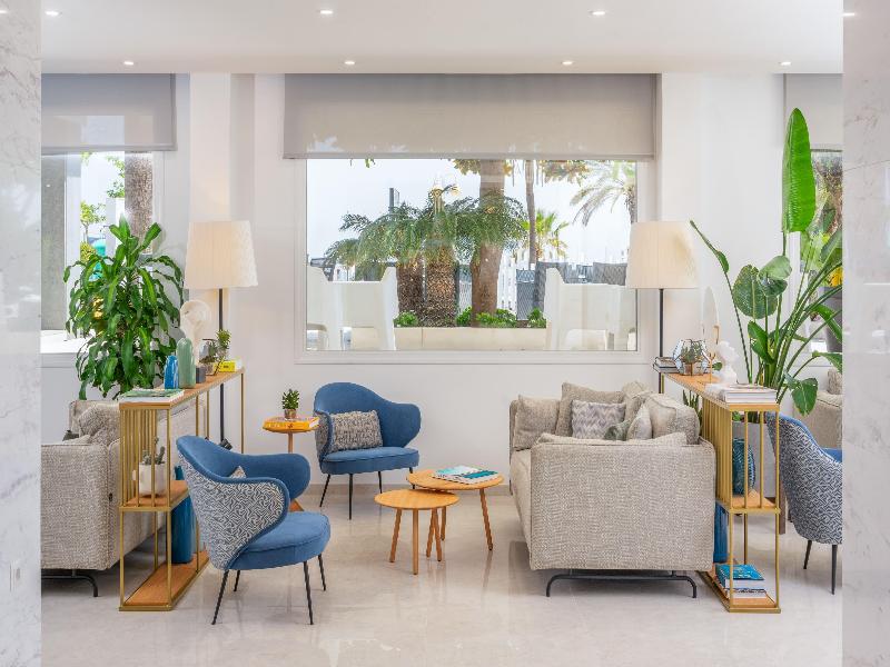 Hotel Las Arenas Affiliated by Meliá image