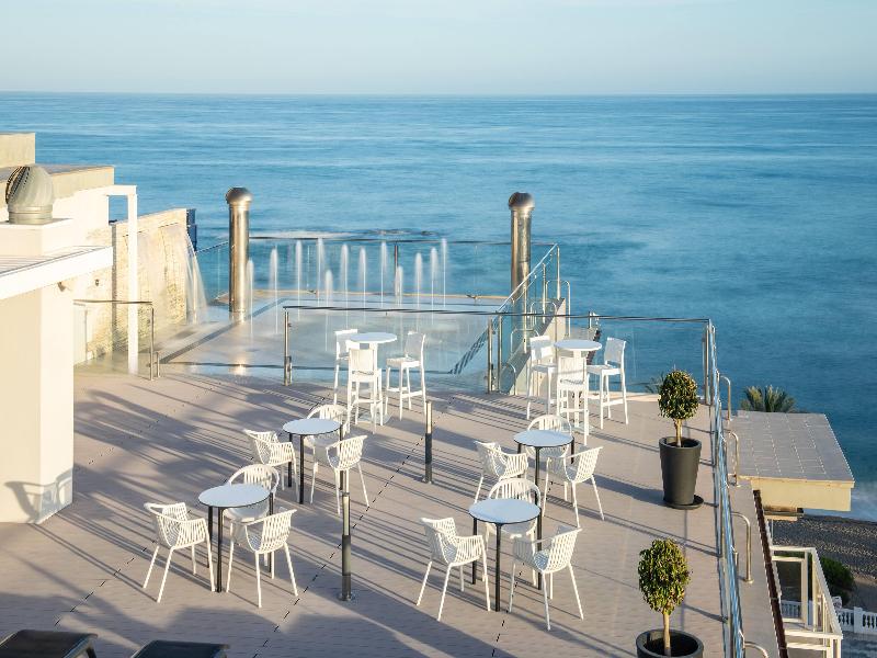 Hotel Las Arenas Affiliated by Meliá image