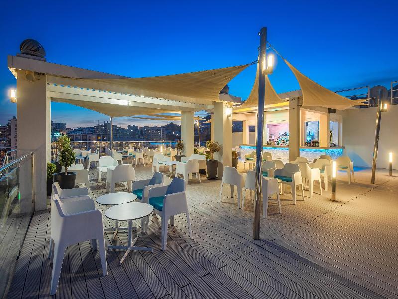 Hotel Las Arenas Affiliated by Meliá image