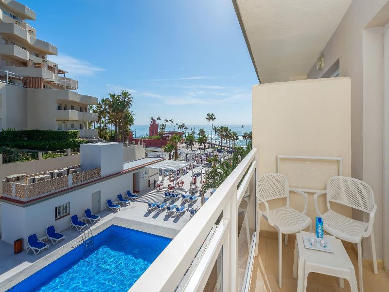 Hotel Las Arenas Affiliated by Meliá image