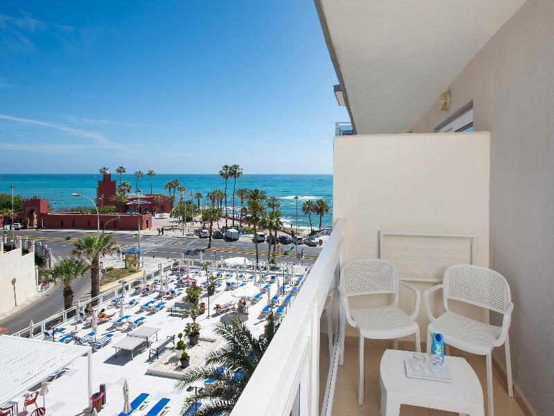 Hotel Las Arenas Affiliated by Meliá image