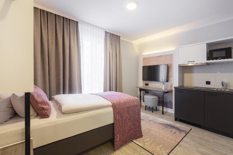 Garner Hotel Berlin – Wilmersdorf image