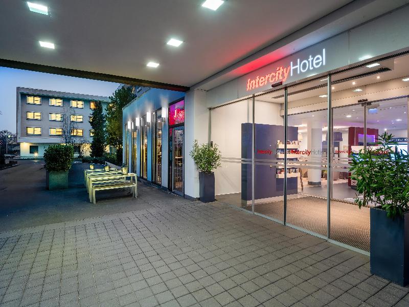 IntercityHotel Frankfurt Airport Terminal 3 image