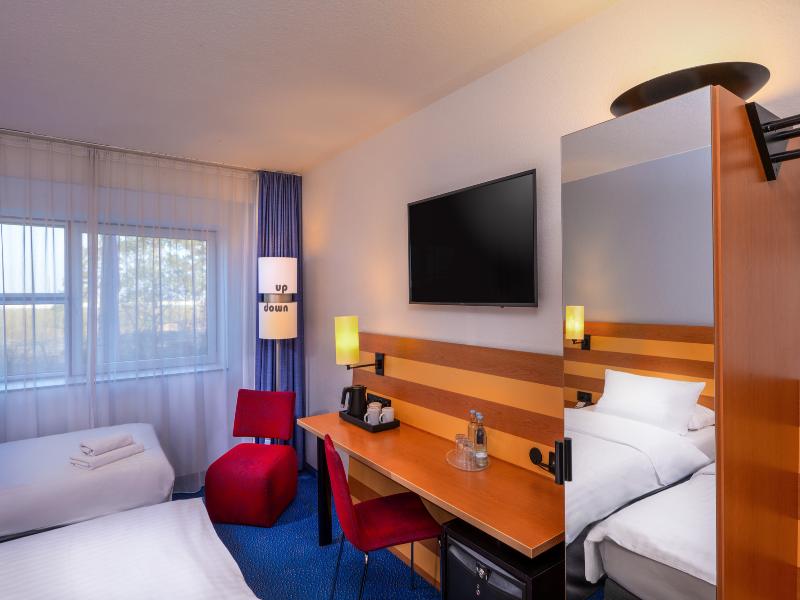 IntercityHotel Frankfurt Airport Terminal 3 image