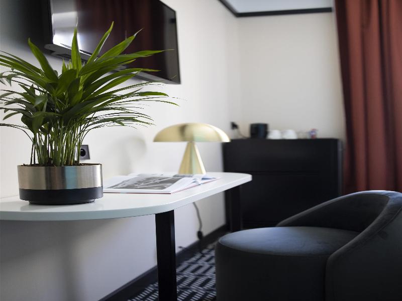 Best Western Premier Hotel Roosevelt image