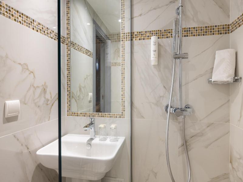 Best Western Lakmi image