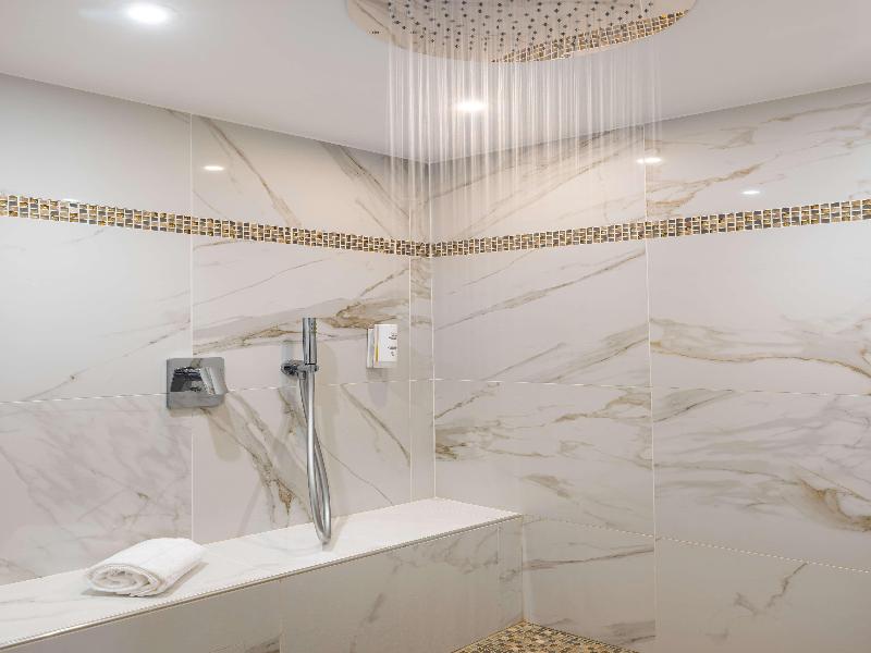 Best Western Lakmi image