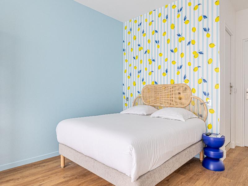 Alcove Hotel image