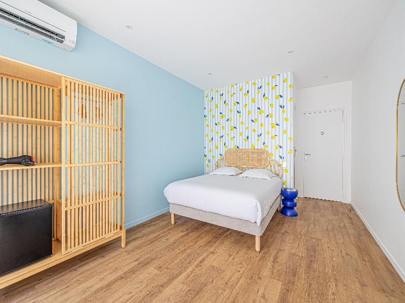 Alcove Hotel image