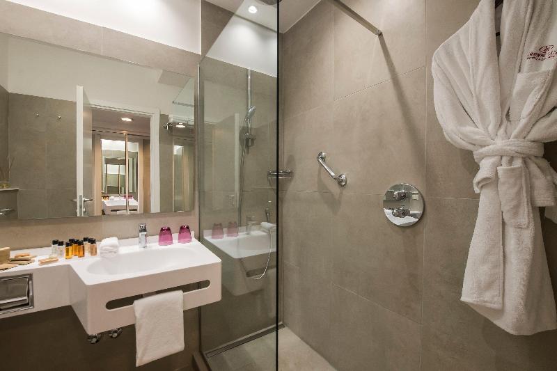 Crowne Plaza Rome-St. Peter's Hotel & Spa image