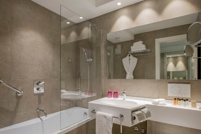 Crowne Plaza Rome-St. Peter's Hotel & Spa image