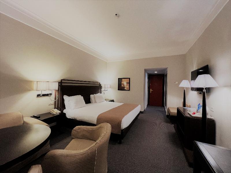 Crowne Plaza Rome-St. Peter's Hotel & Spa image