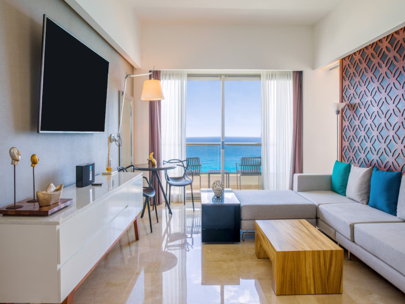 Live Aqua Beach Resort Cancun image