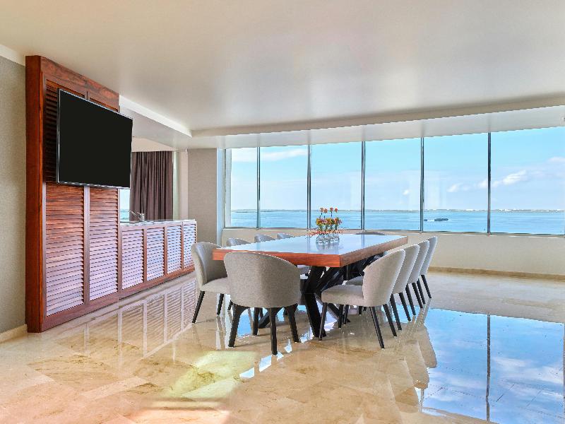 Live Aqua Beach Resort Cancun image