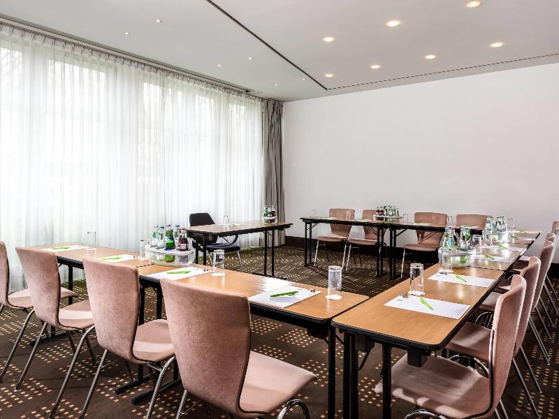 Ibis Styles Gelsenkirchen image