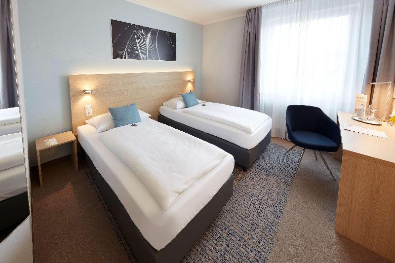 GHOTEL hotel & living Göttingen image