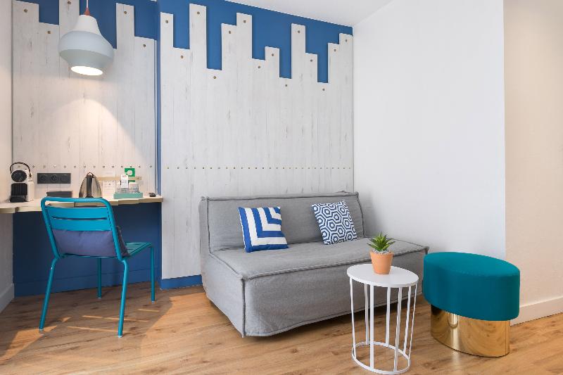 The Deck Hotel by HappyCulture