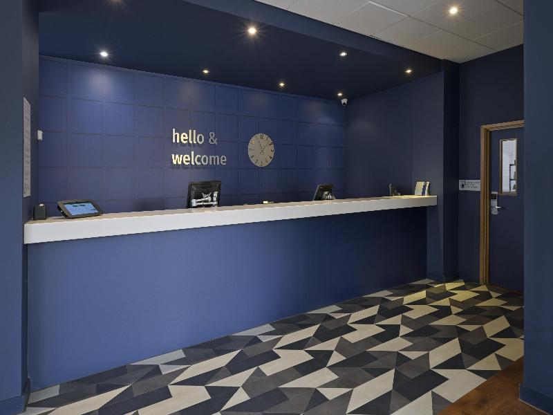 Travelodge London Farringdon image
