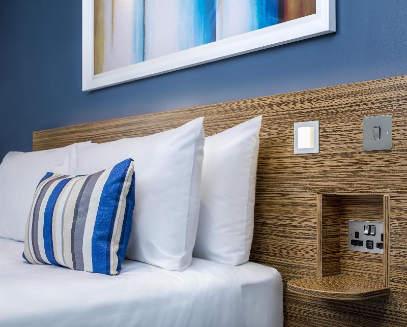 Travelodge London Farringdon image