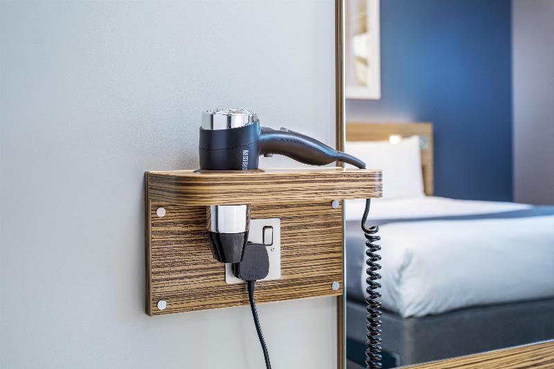 Travelodge London Farringdon image