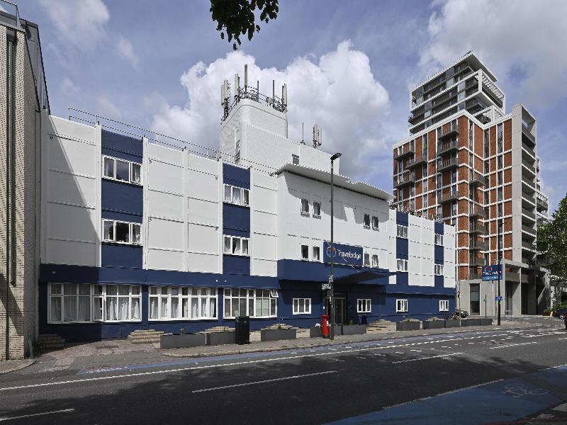 Travelodge London Battersea image