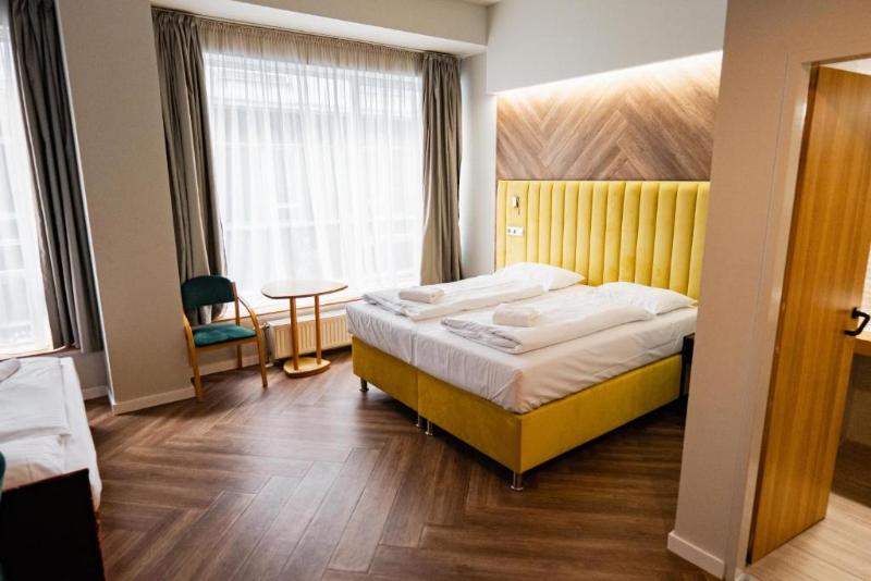 Pilvax Hotel Budapest image