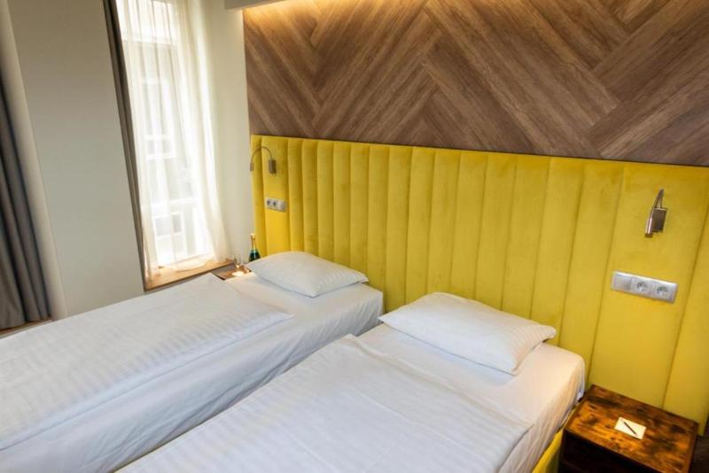 Pilvax Hotel Budapest image