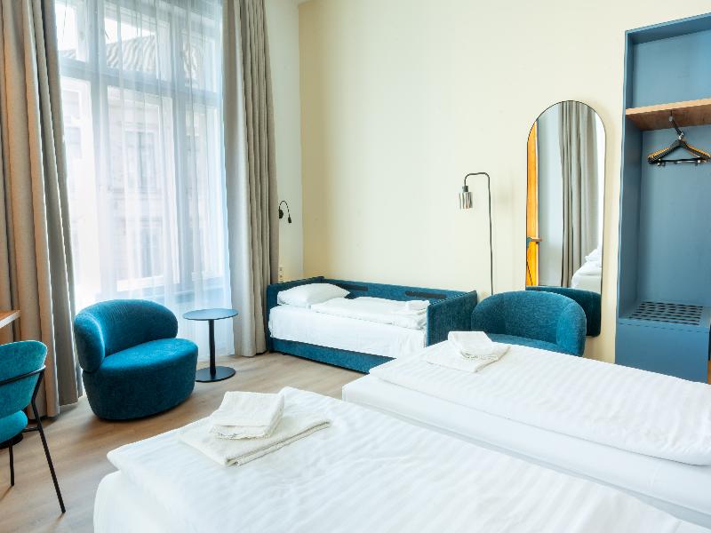 Pilvax Hotel Budapest image