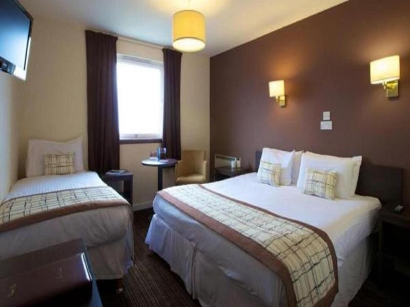 The Dunollie Hotel image