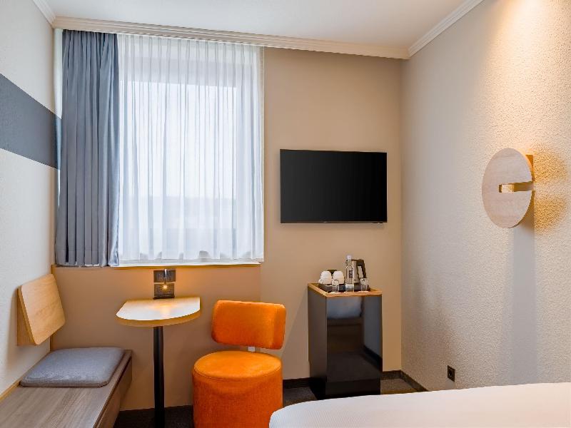 Spark by Hilton Wuppertal City Centre image