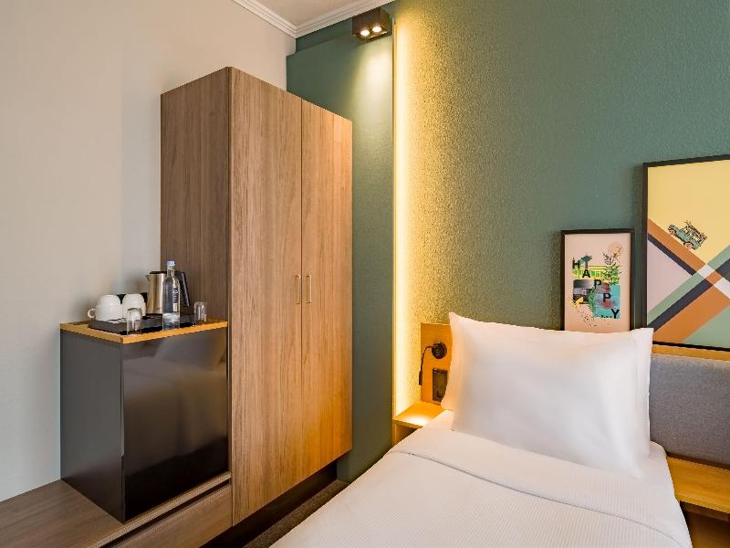 Spark by Hilton Wuppertal City Centre image