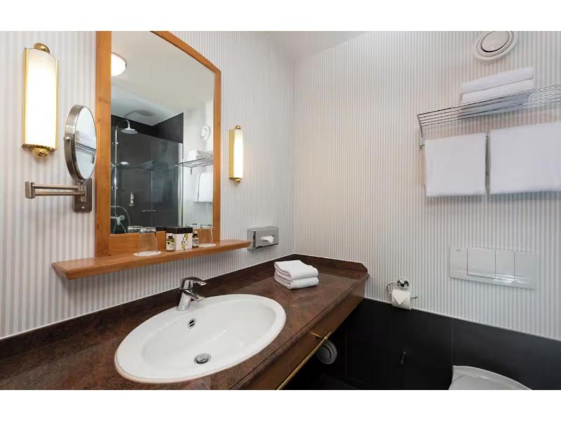 Sunday Resort Rugen - Hotel & SPLASH Erlebniswelt image