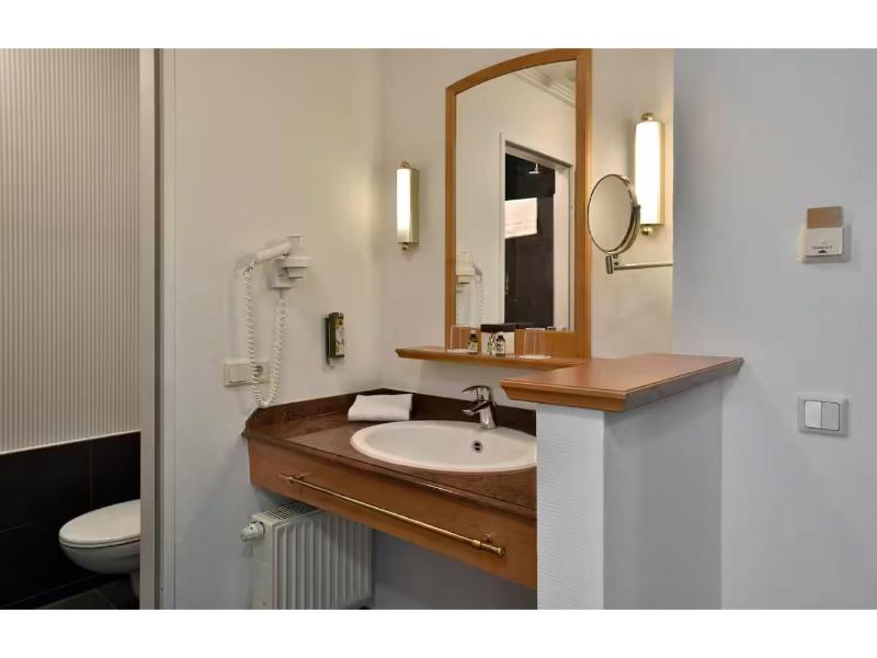 Sunday Resort Rugen - Hotel & SPLASH Erlebniswelt image