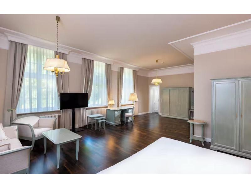 Sunday Resort Rugen - Hotel & SPLASH Erlebniswelt image