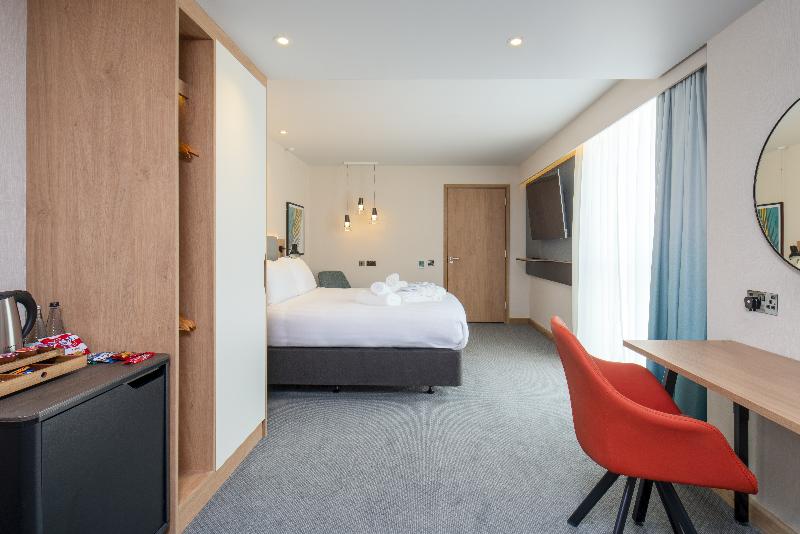 Holiday Inn Oxford image