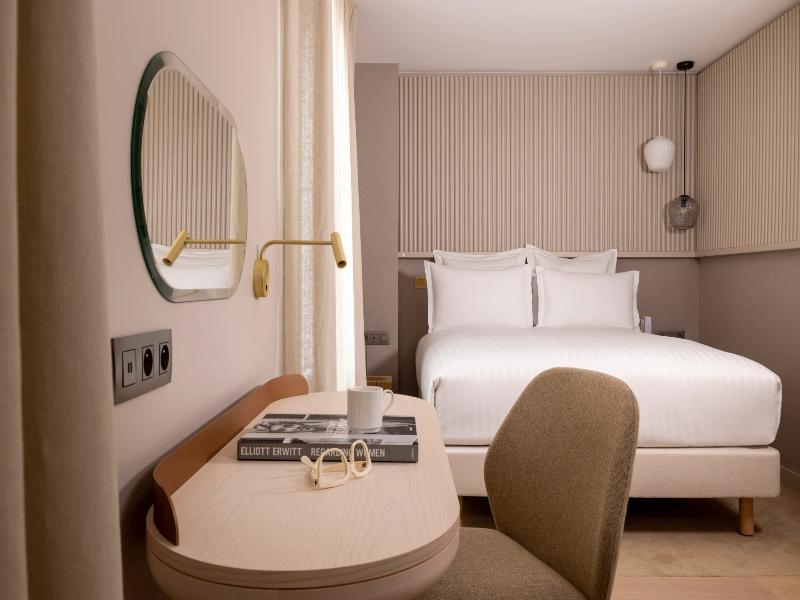 Hotel Beige image