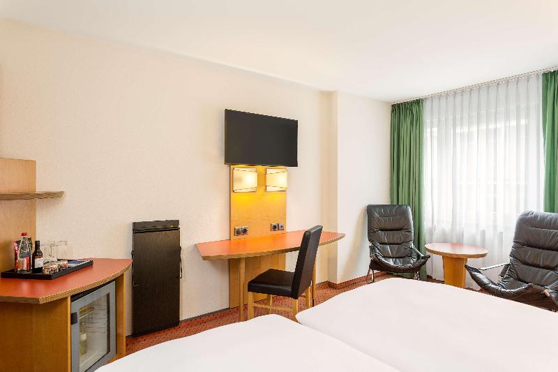 iStay by NH Berlin City Ost Hotel image