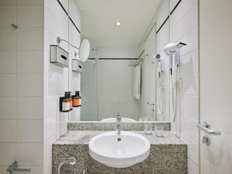 iStay by NH Berlin City Ost Hotel image