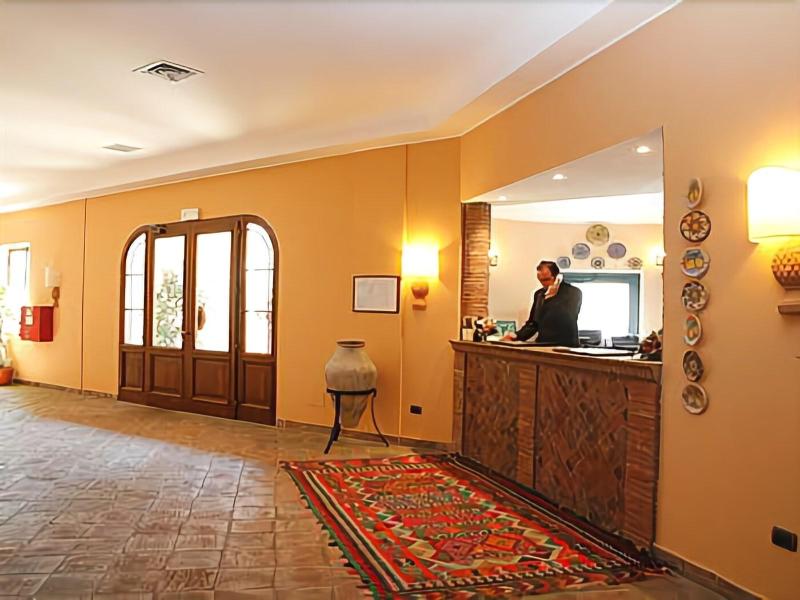 Hotel Puntamajata image