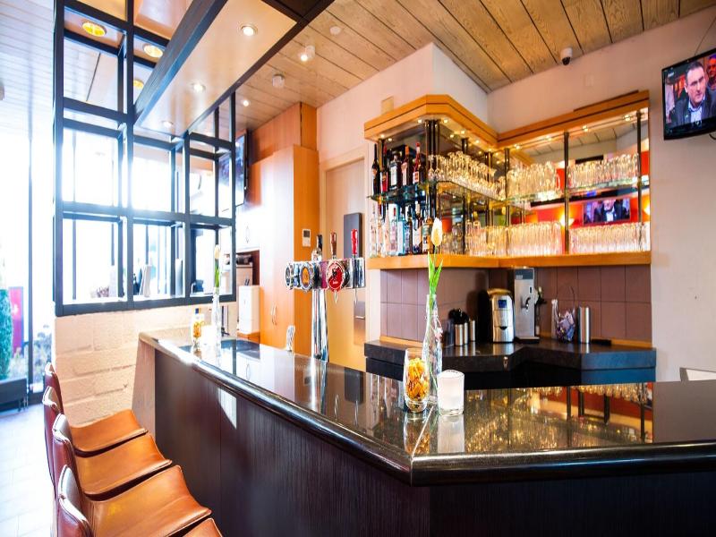 Bastion Hotel Schiphol Hoofddorp image