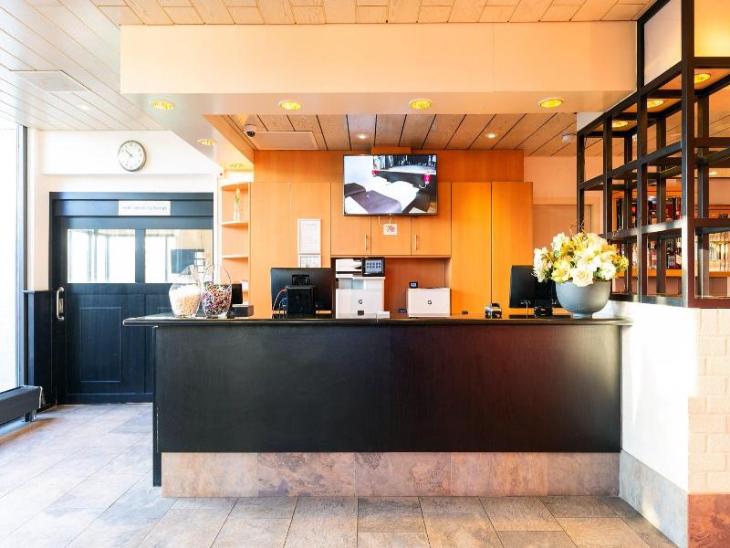Bastion Hotel Schiphol Hoofddorp image