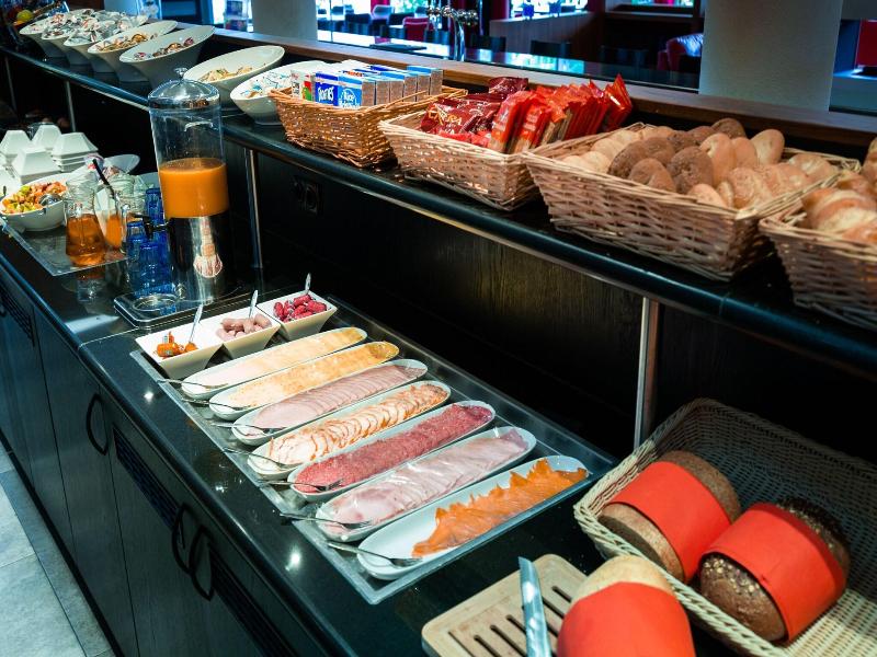 Bastion Hotel Schiphol Hoofddorp image