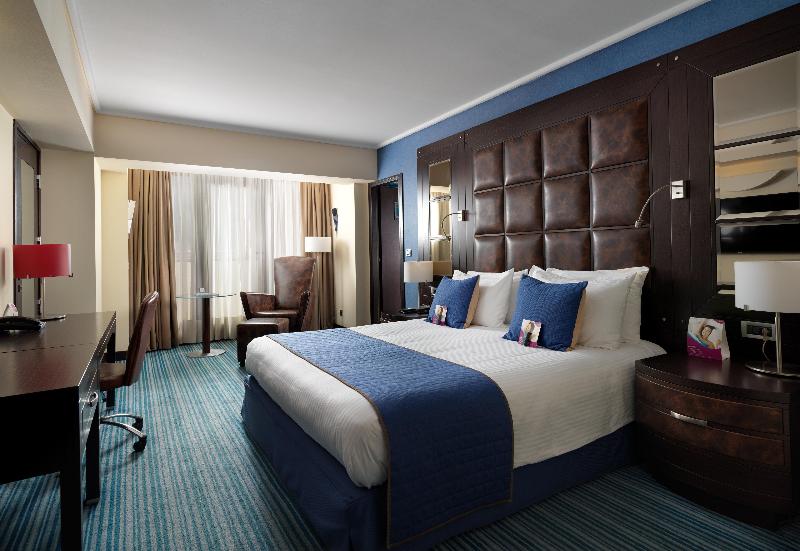 Crowne Plaza