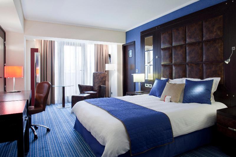 Crowne Plaza