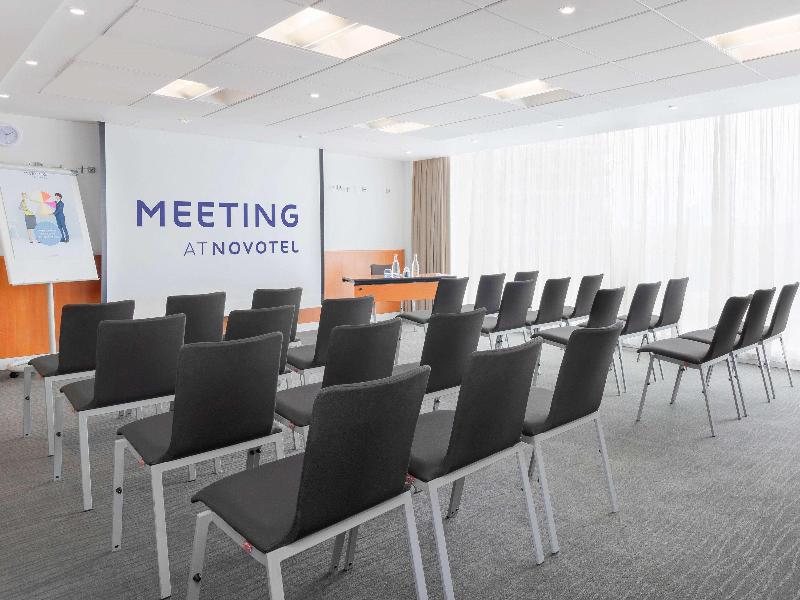 Novotel London Excel image